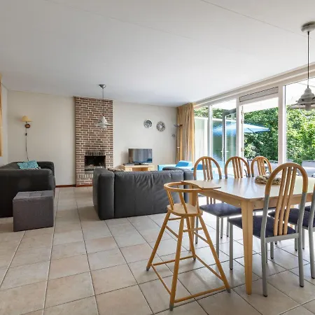 Cozy With Lots Of Privacy, In A On The North Sea Coast Ferienhaus Sint Maartensvlotbrug